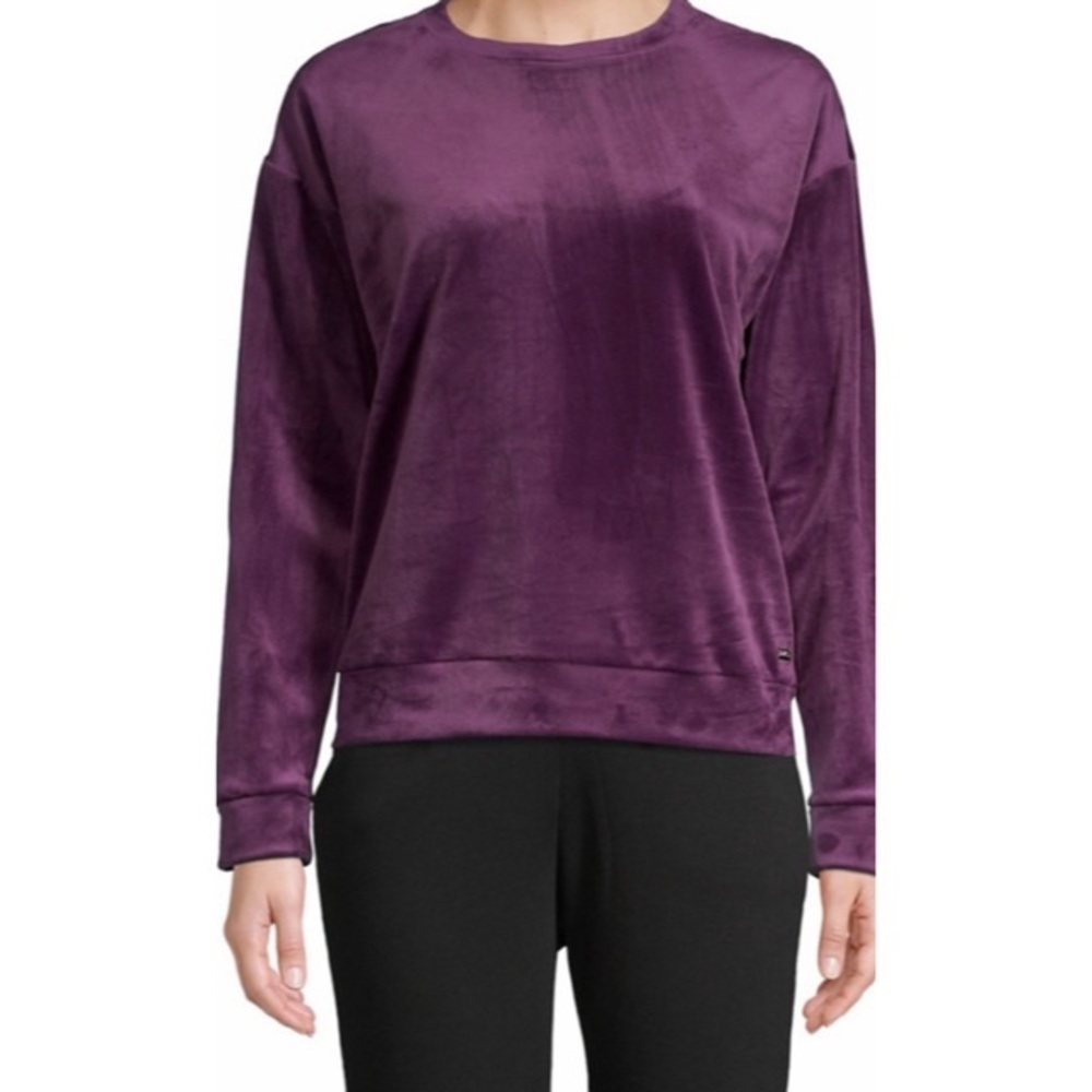 Velvet Crewneck Pullover